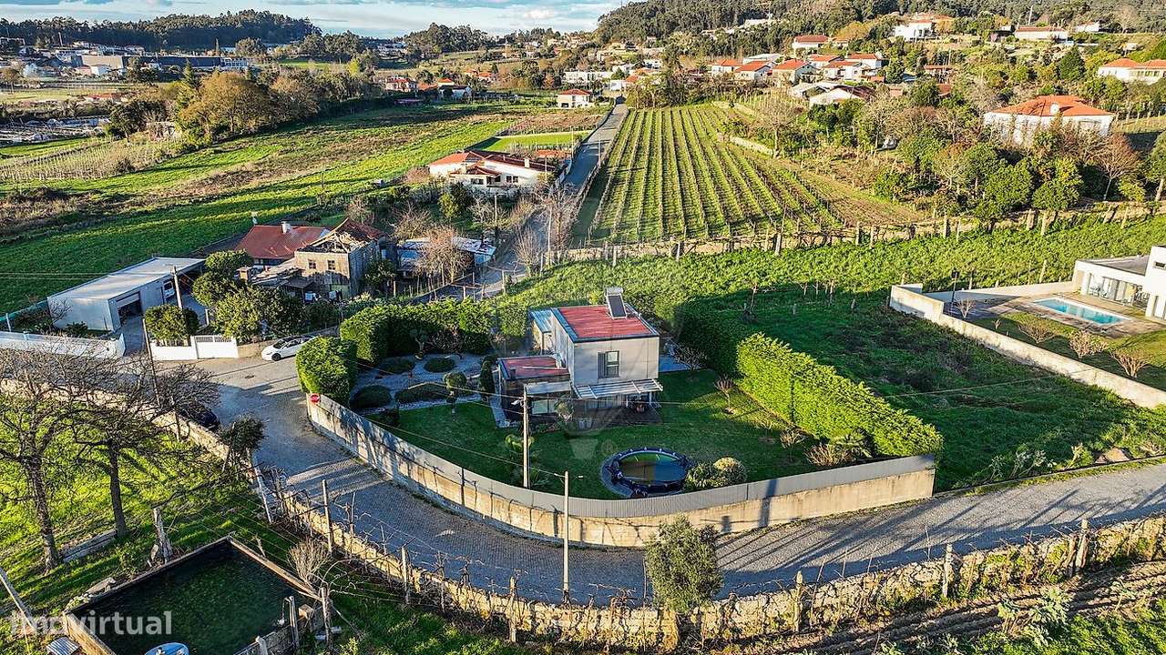 Moradia T1 para venda - Grande imagem: 2/35