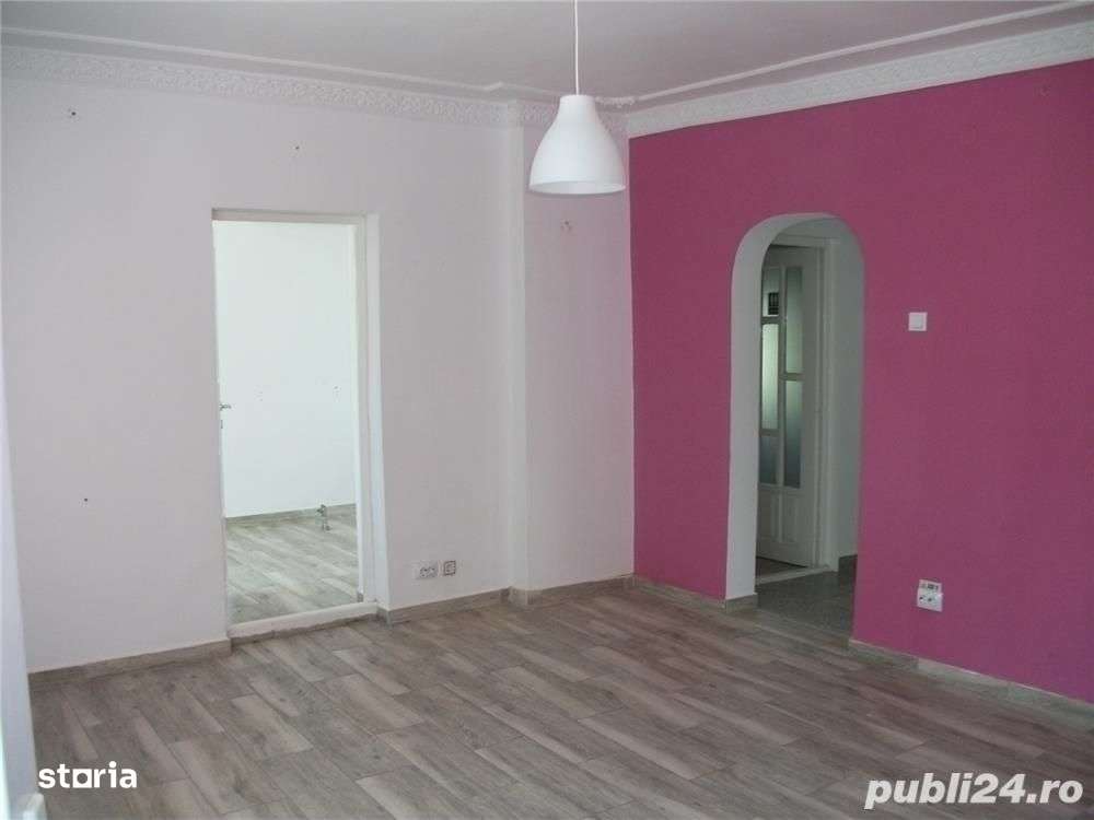 Ofer de Inchiriere Vila,Birouri, Spatiu. COMERCIAL zona Podul Grant - Imagine principală: 4/9