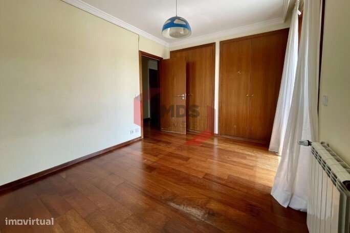 Fantástico apartamento T3 com 159 m² - Rua dos Miosótis - Paranhos-11