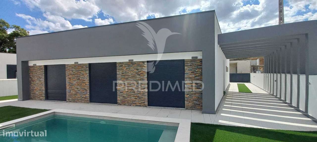 MORADIA T4 - QUINTA DA SERRALHEIRA, SETÚBAL  600.000€ - Grande imagem: 2/39