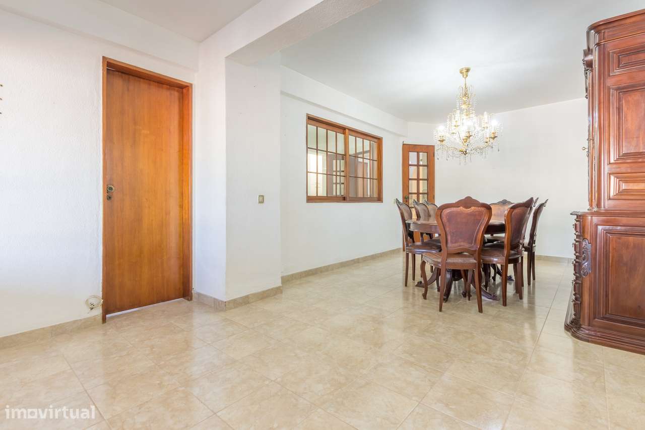 Apartamento T3 em Sesimbra com vista Mar-12