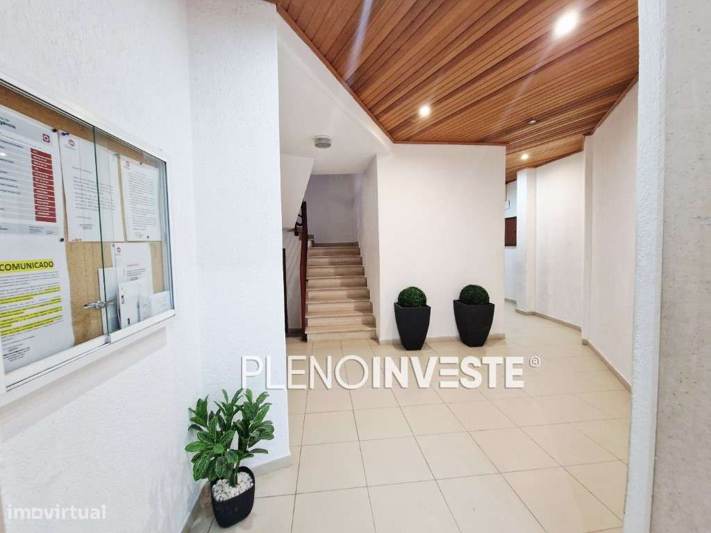 T2 com suite em prédio com elevador-19