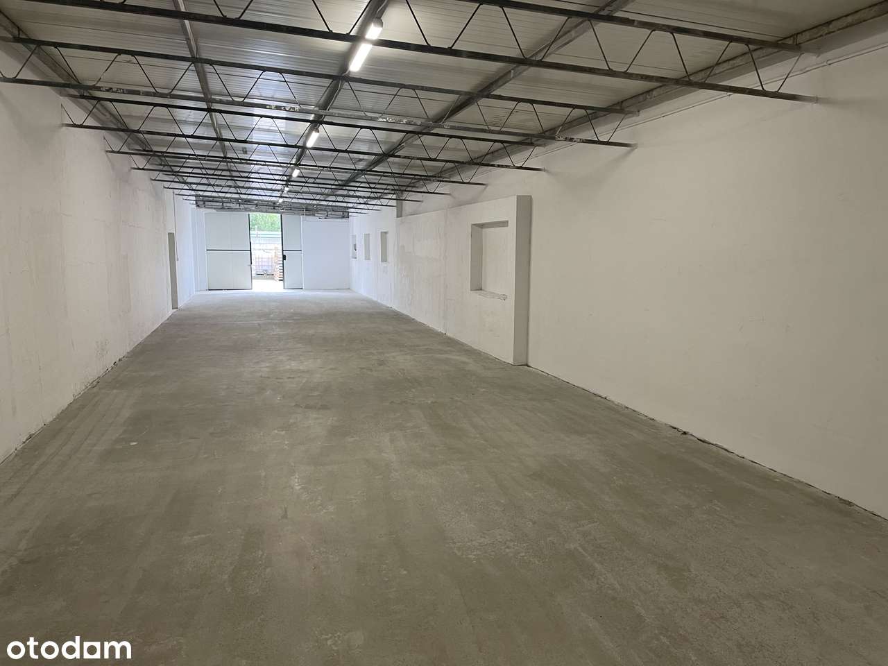 Radzewice hala magazyn, po remoncie - Pełny obrazek: 4/5