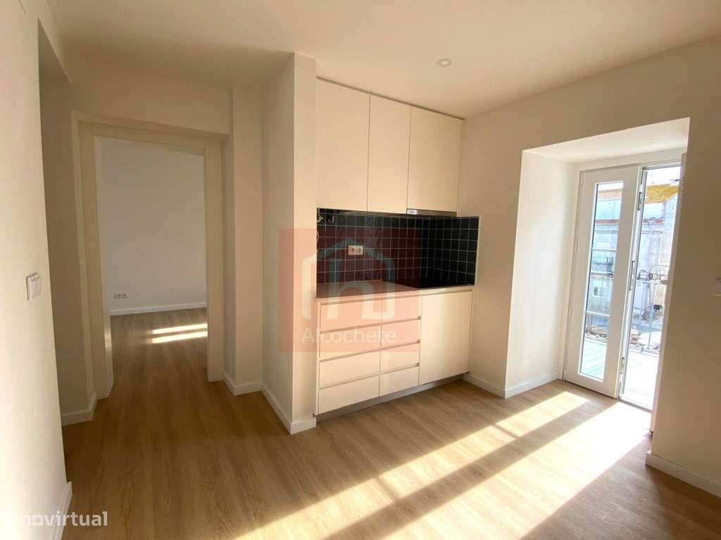 Apartamento duplex T2+2 com terraço no centro histórico Alcochete-7