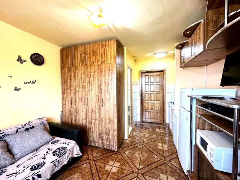 Garsoniera -Zona Complex Studentesc -Etaj 1-Ideala pentru investitie - Imagine principală: 2/5