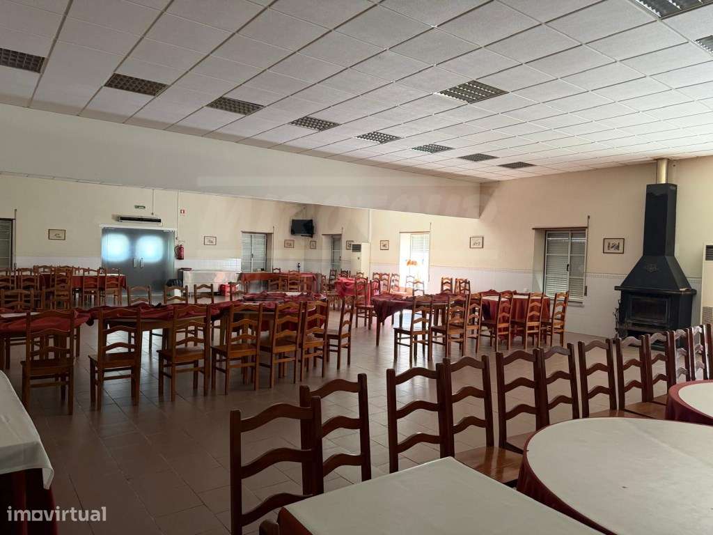 Venda conjunta de restaurante e armazém em Estação, Inglesinhas, Po...-22