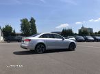 Audi A4 2.0 TDI quattro S tronic - 9