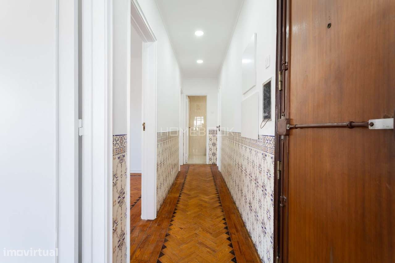 T2 Semi-Renovado com Charme e Luz Natural-6