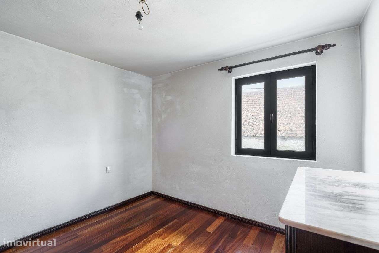 Conjunto de 4 moradias em Borbelinha, Adoufe - Vila Real-18