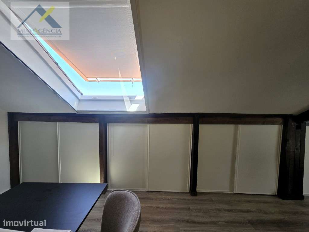 Apartamento T2 Duplex remodelado no Lavradio-19