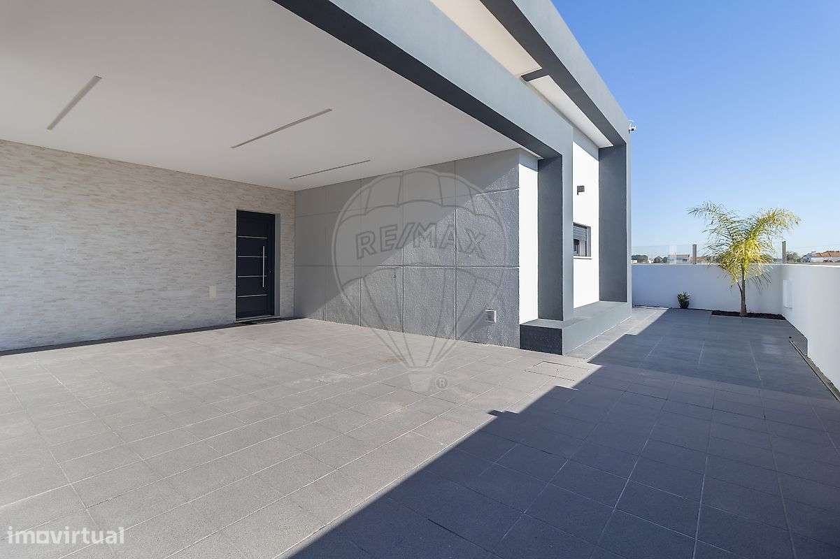 Moradia T2 para venda - Grande imagem: 4/49