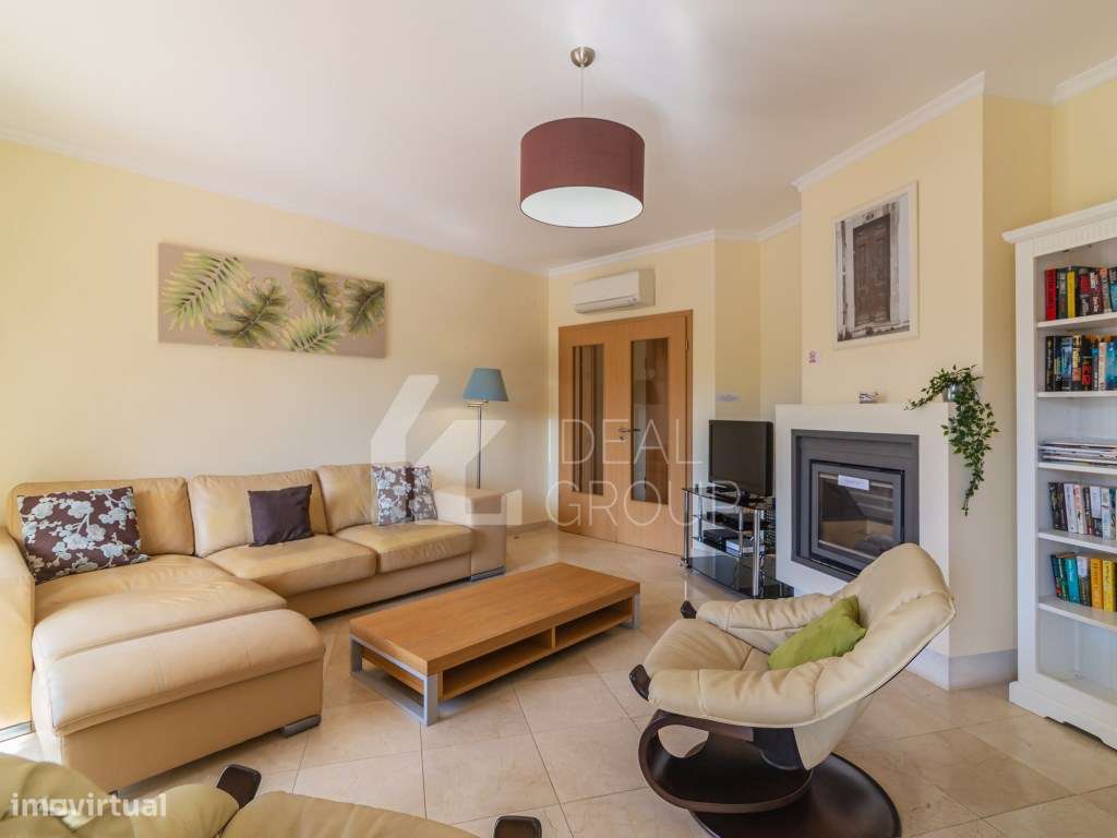 Moradia T4 com piscina - Vilamoura-6