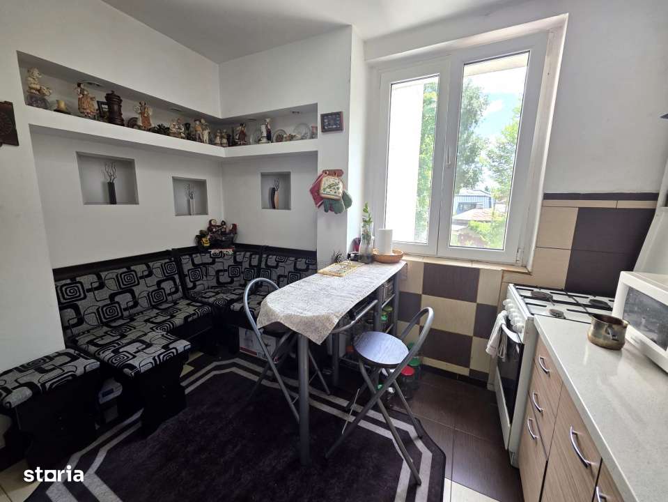 De vanzare 3 cam bloc FLAMURA- Sos Giurgiului 119-4