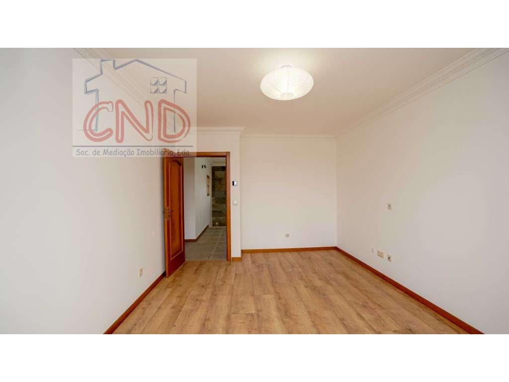 MAFRA - QUINTA, moradia de arquitetura Tradicional- piscina.-28