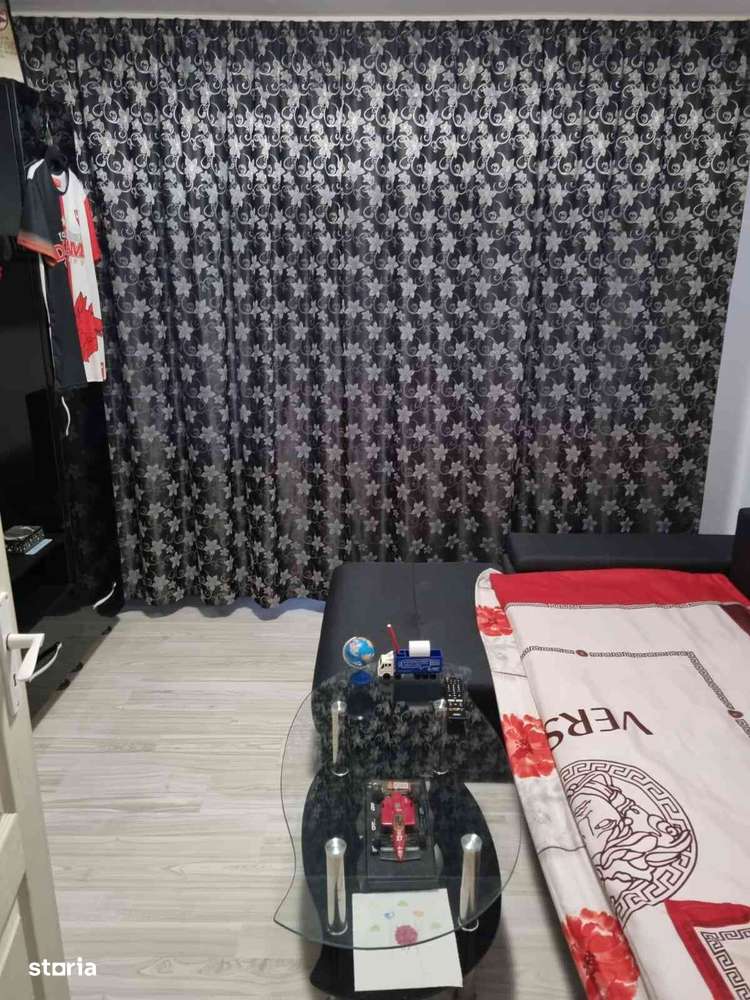 Vând apartament în Hunedoara. - Imagine principală: 4/11