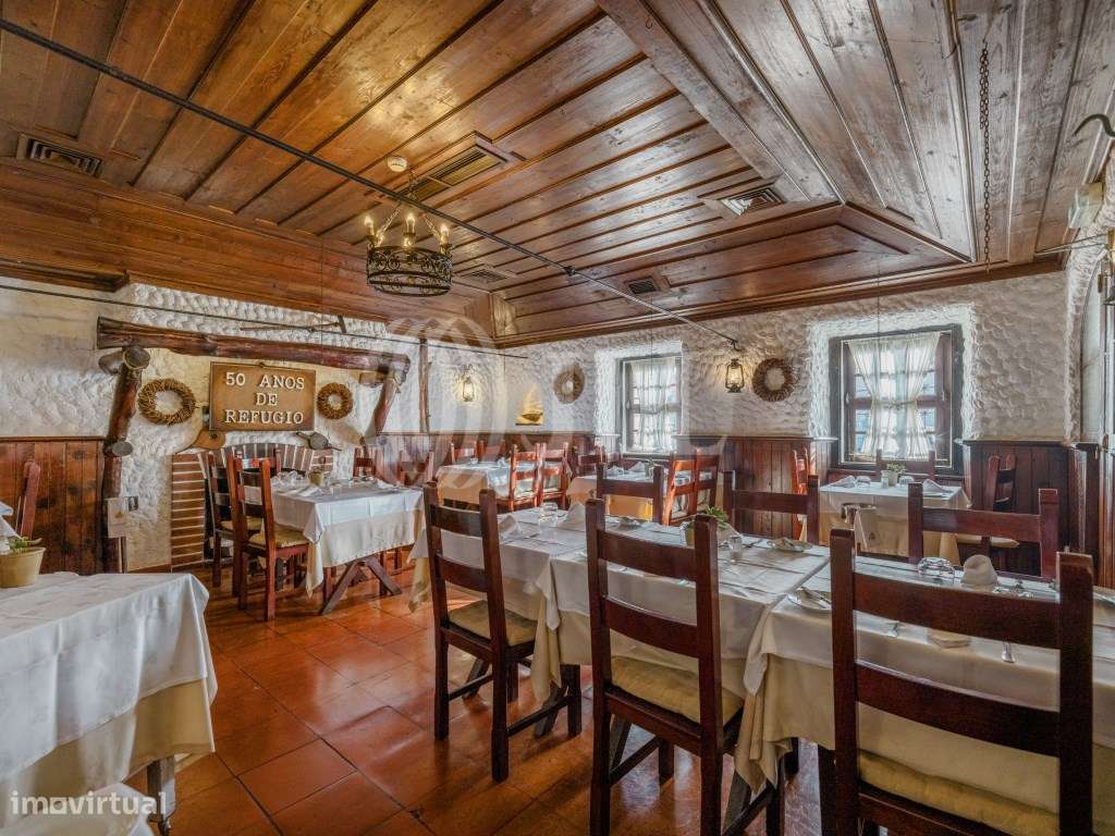 Restaurante no Cabo do Roca, na Azoia, Colares - Grande imagem: 2/19