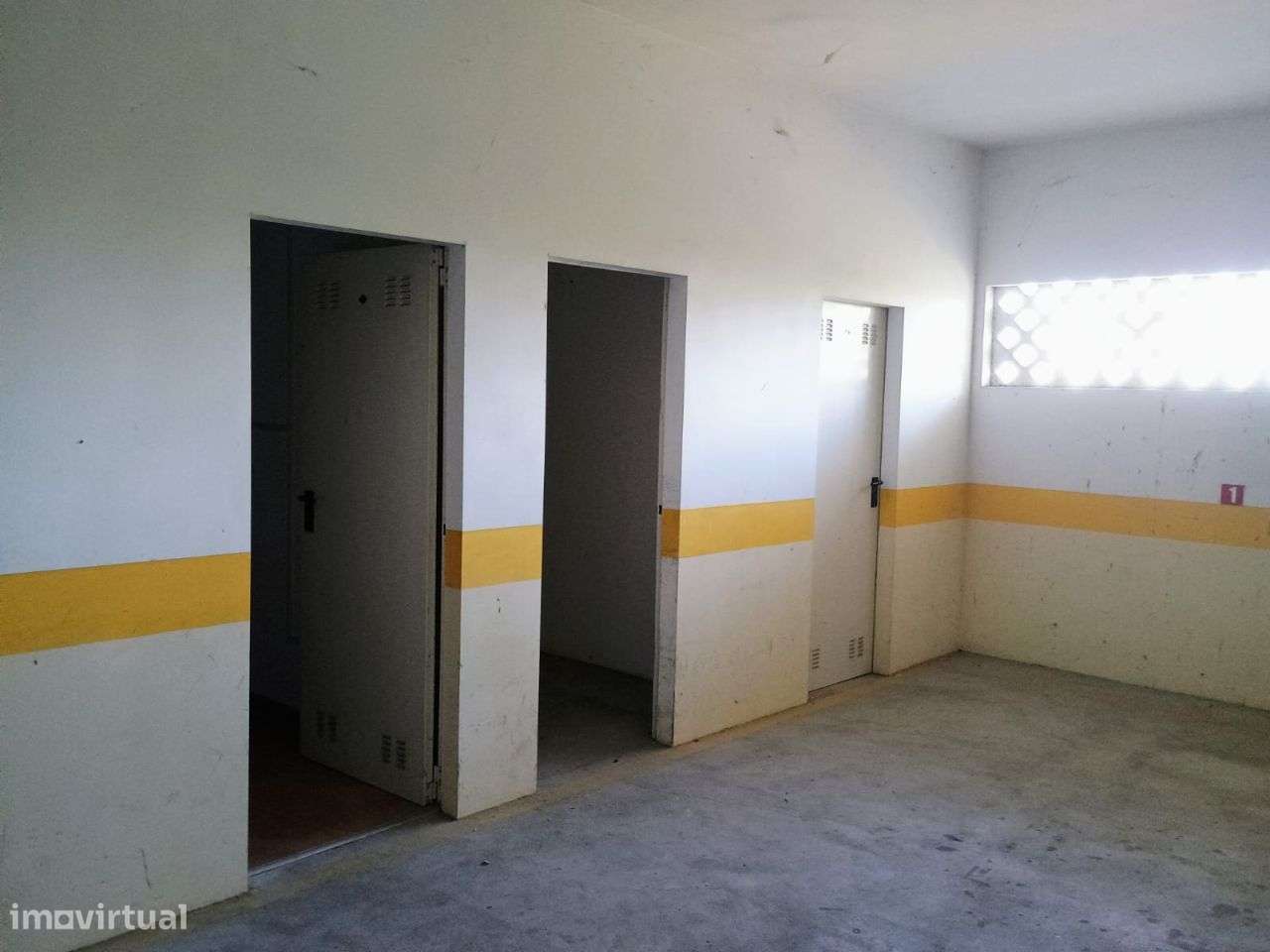 Oportunidade! Garagem Total 225m2 S.Domingos Santarém-O Próprio-8