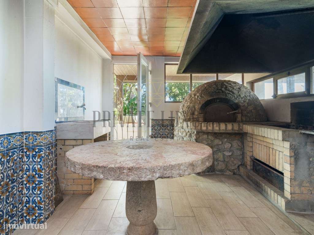 Moradia T7 com vista mar e piscina na Serra da Arrábida-19