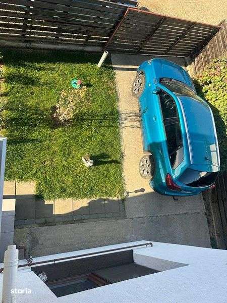 Vila Sabareni pret 160000 - Imagine principală: 5/8