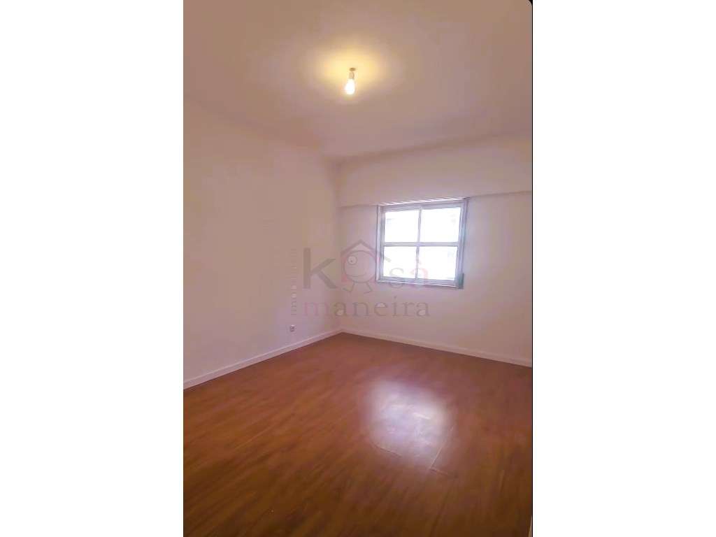Apartamento 2+1 em Sintra-11