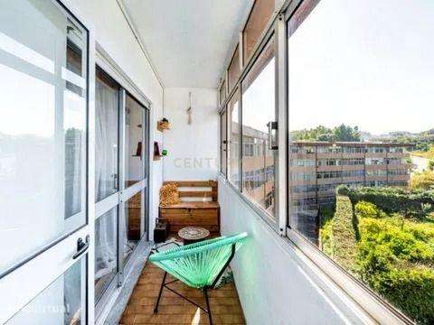 T2 Amplo e Luminoso | Junto à Metyis & Hugo Boss Campus - Grande imagem: 4/21