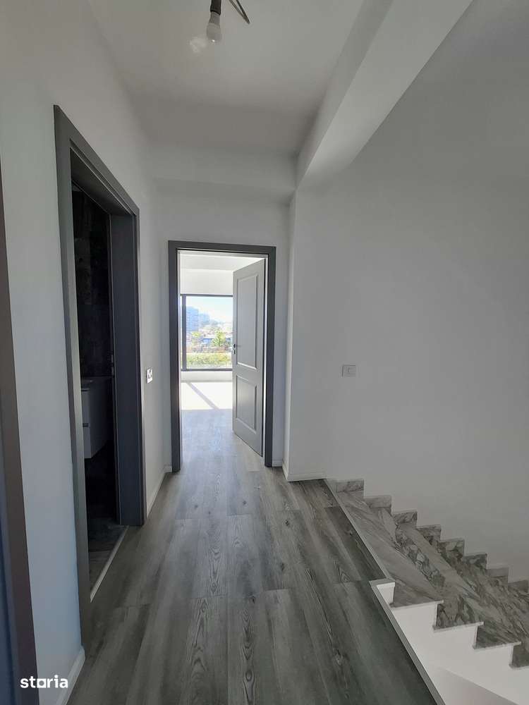 Vila cu 4 camere, tip duplex, zona Albert-17