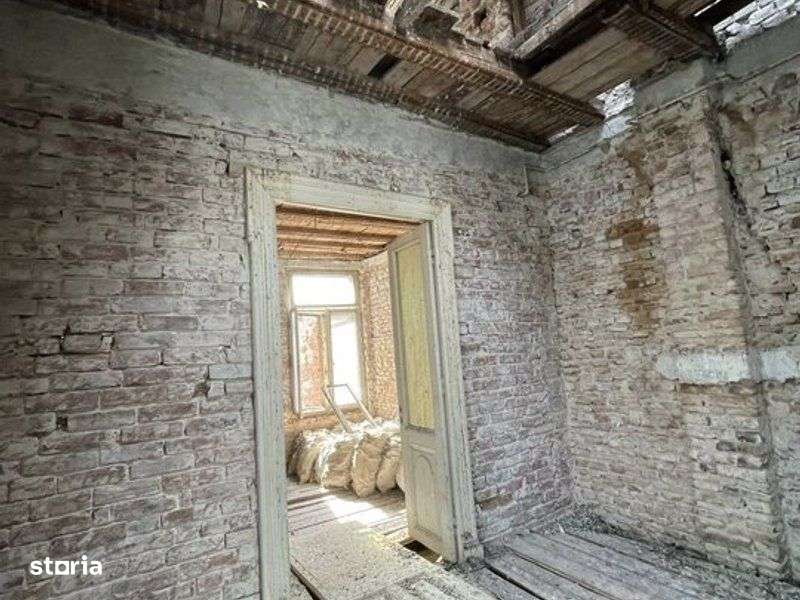 Imobil singur curte - Iulia Hasdeu 14 - de renovat.-11