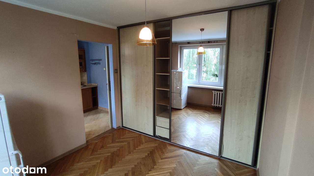 64 m2, 3 pok. 2 p. w niskim bloku, extra lokalizacja, b.dobra cena !-16