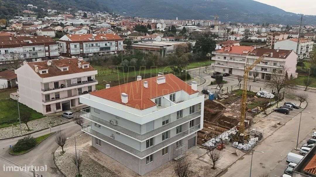 Apartamento T3 - Carris 12 - Lousã - Grande imagem: 2/14