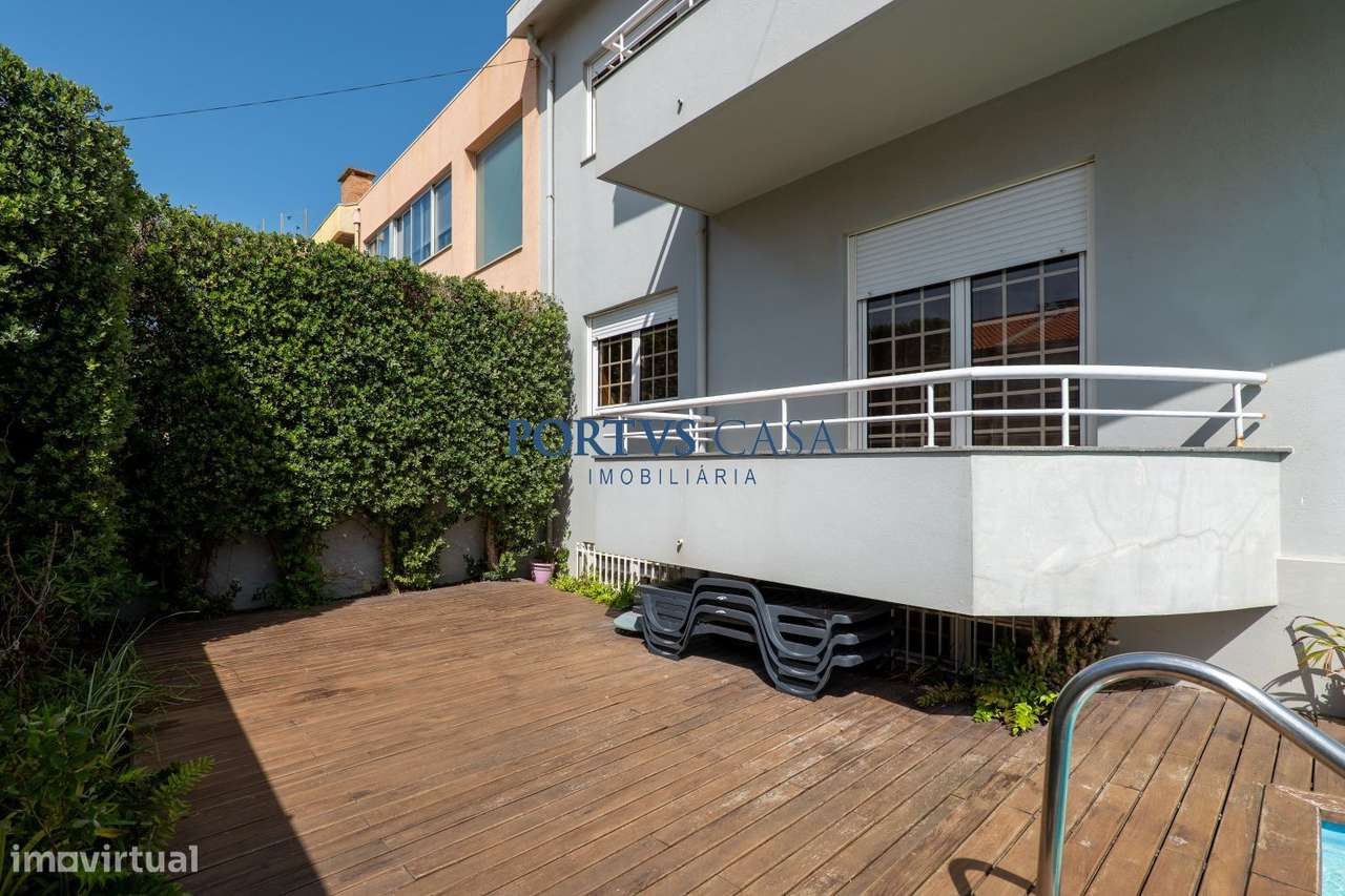 Moradia T4 com piscina em Lavra-43