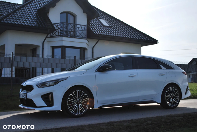 Kia Pro_cee'd ProCeed 1.6 T-GDI GT - 4