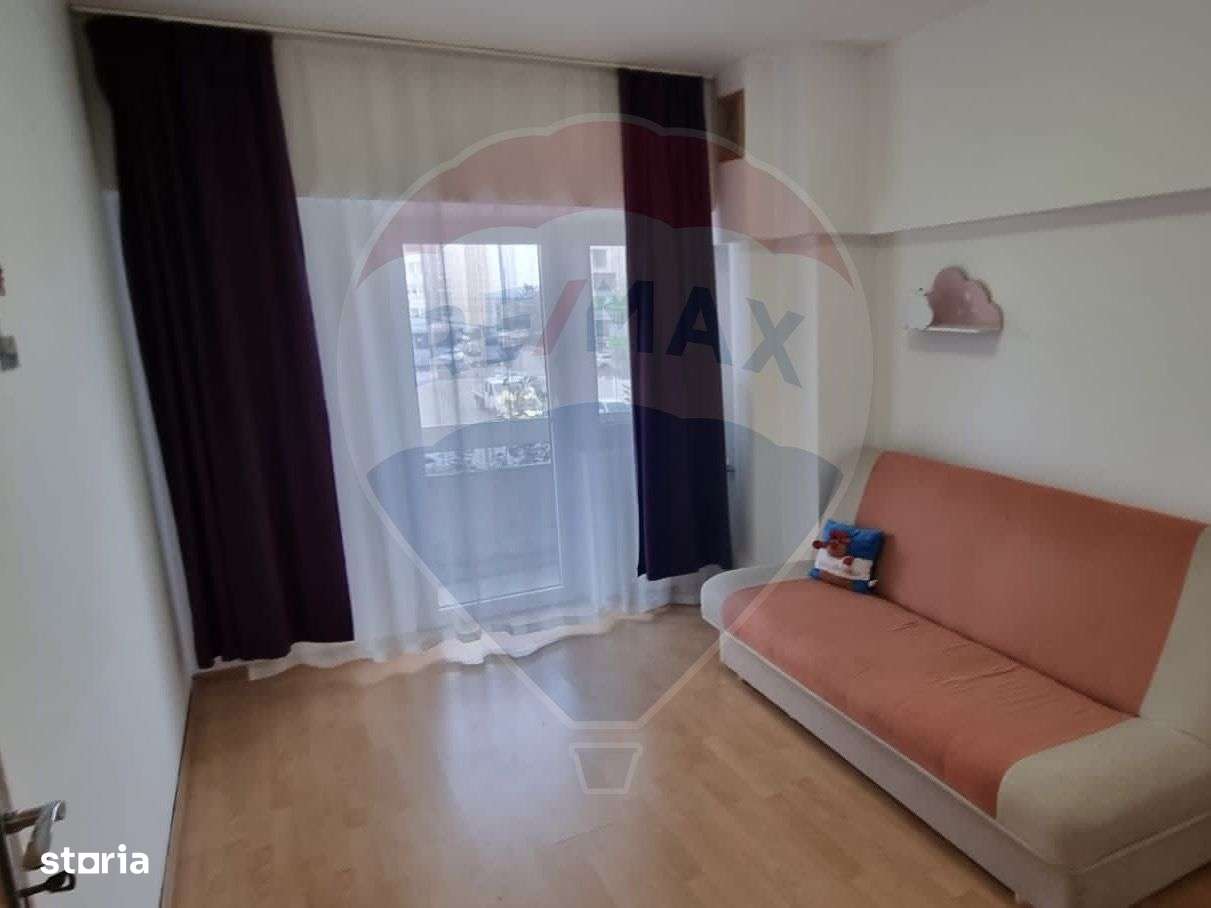 Apartament cu 3 camere de închiriat, strada Stefan cel Mare,zona Mall - Imagine principală: 5/12