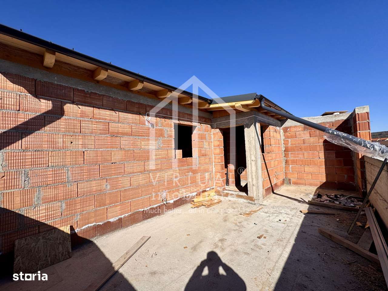 Casa tip duplex cu 4 camere, 112mp utili,  parcare, zona Gusterita - Imagine principală: 3/13