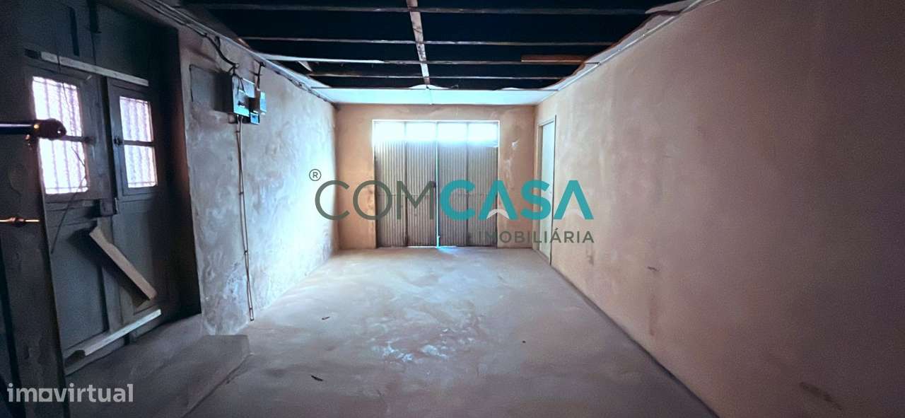 Moradia V3 reabilitação | metro fonte cuco | Senhora Hora Matosinhos-38