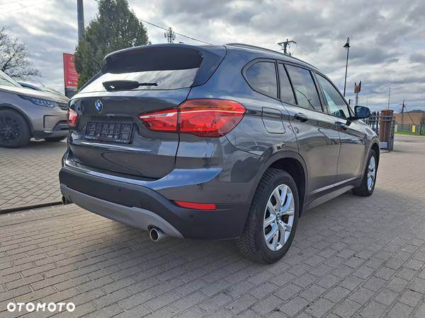 BMW X1 xDrive18d Advantage - 5