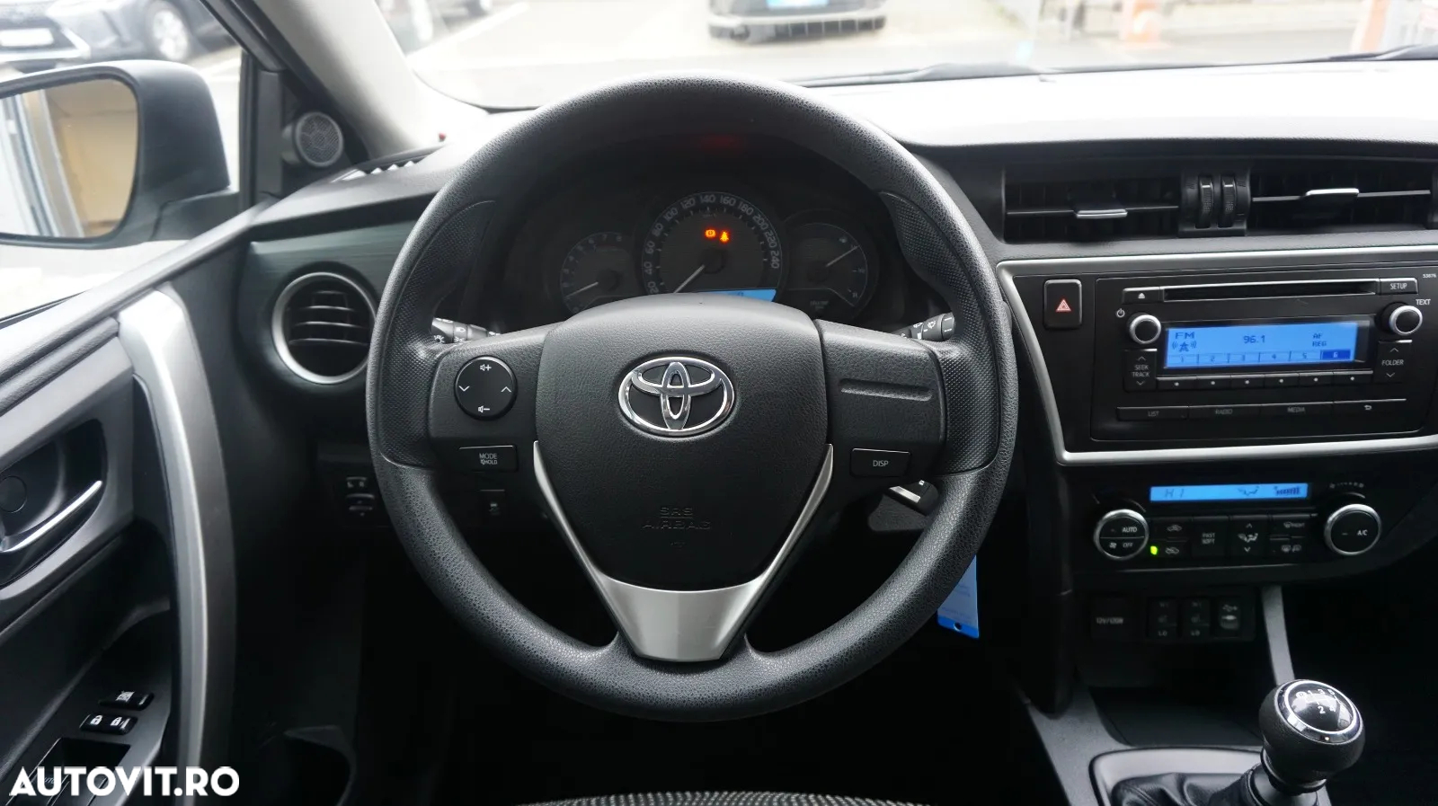 Toyota Auris 1.3 Dual VVT-i Terra - 6