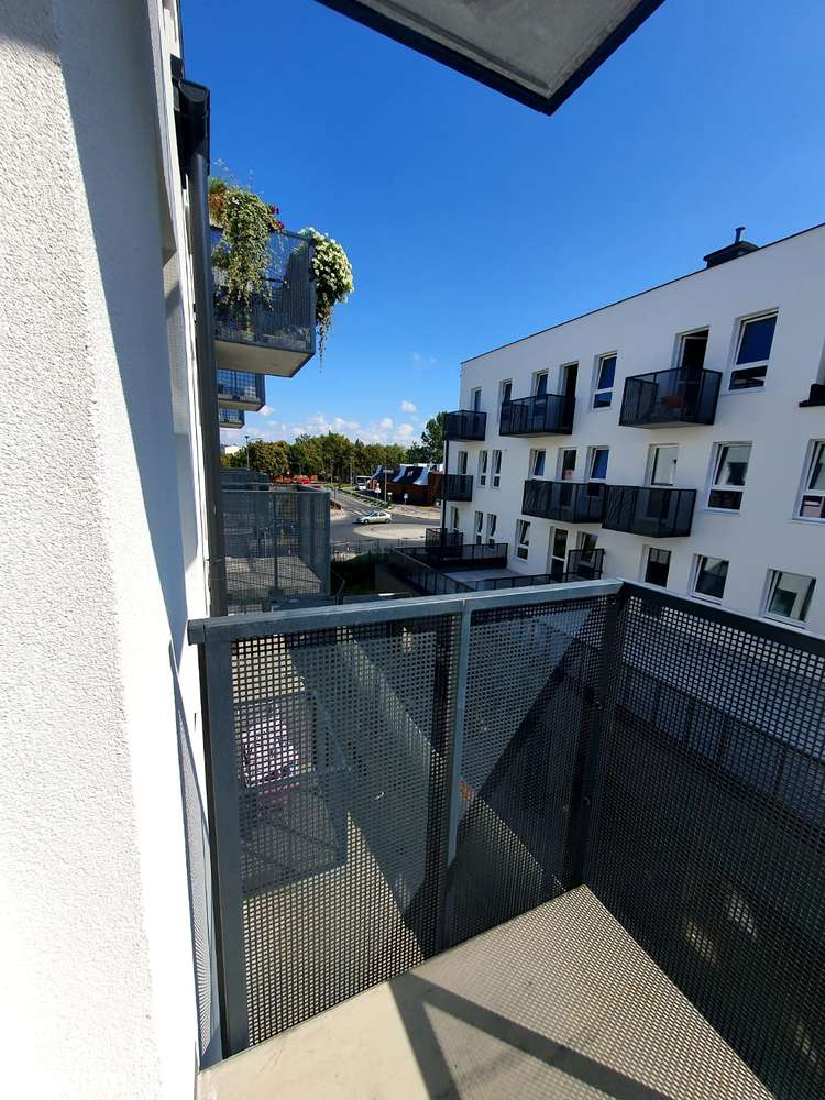 Mieszkanie w Stargardzie z garażem i balkonem 11 Listopada 2000 PLN/mc - Pełny obrazek: 5/8