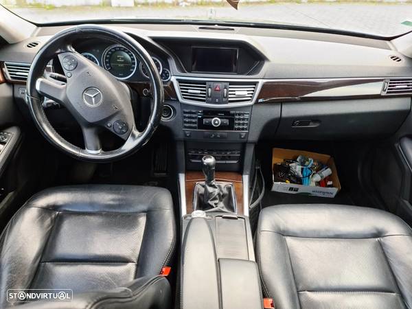 Mercedes-Benz E 250 BlueTEC Elegance - 4