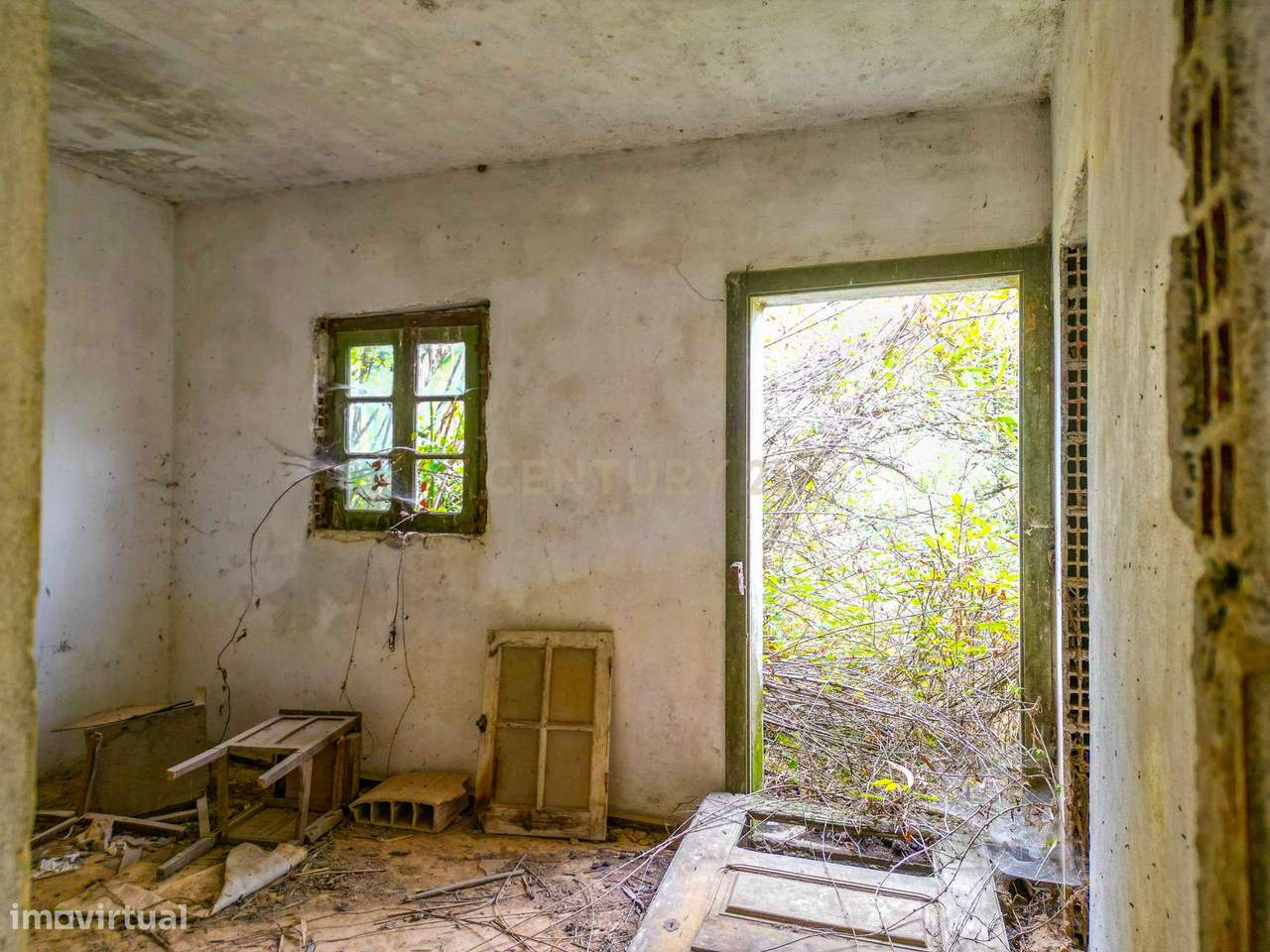 Propriedade para restaurar |  Vau | Óbidos-7