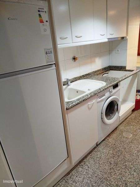 Apartamento T1 - Condomínio Portas do Sol - Grande imagem: 4/10