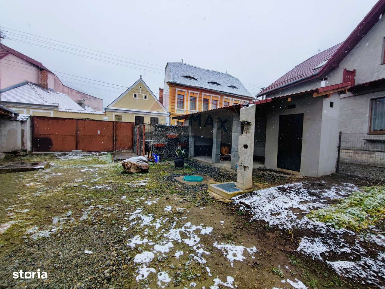 Casă / Vilă cu 3 camere de vânzare în zona Sud-9