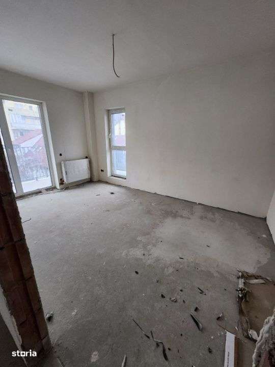 Apartament cu 3 camere,66 mp, semifinisat, balcon, zona Eroilor - Imagine principală: 3/5