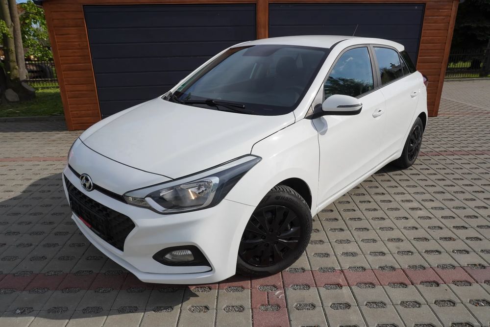 Hyundai i20 II blue 1.2 Classic 2019