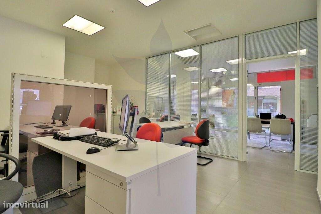 Loja com rentabilidade para venda em Lamaçães - Grande imagem: 5/11