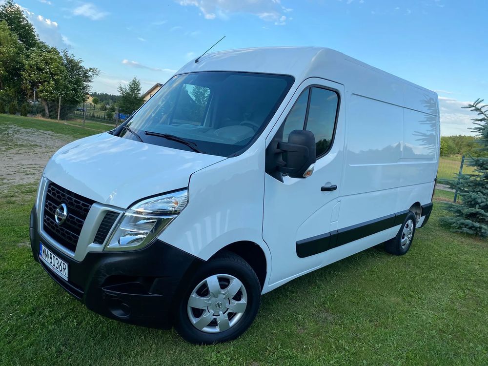 Nissan NV400 2019