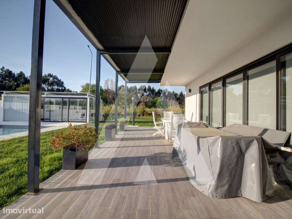 Moradia T4 de Luxo em Oliveira do Bairro-41