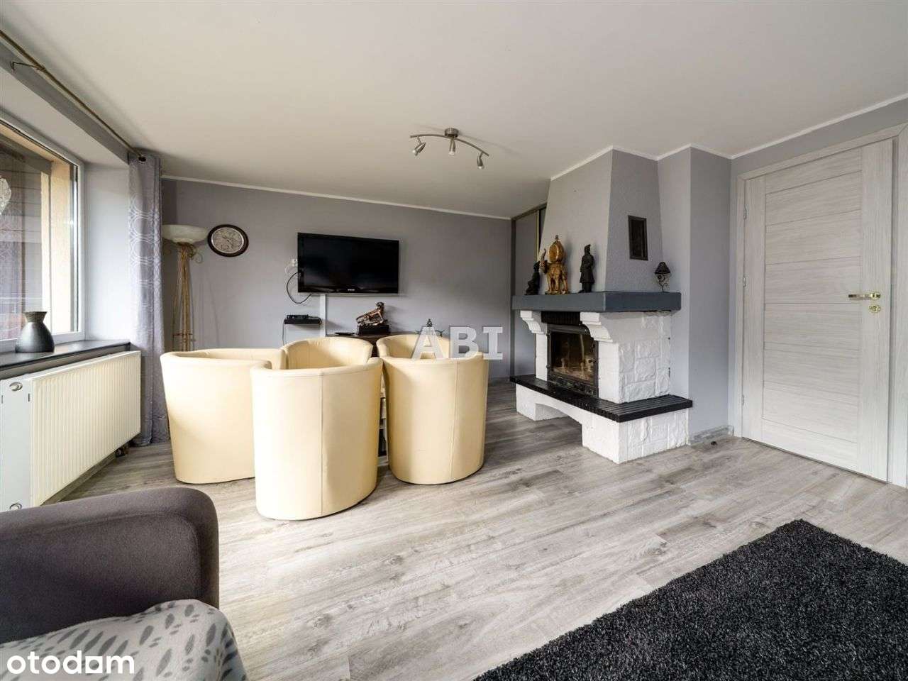 Pensjonat z dużą działką-3