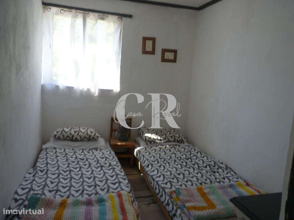 Moradia T4 em ambiente privado na Freixianda – Ourém-9