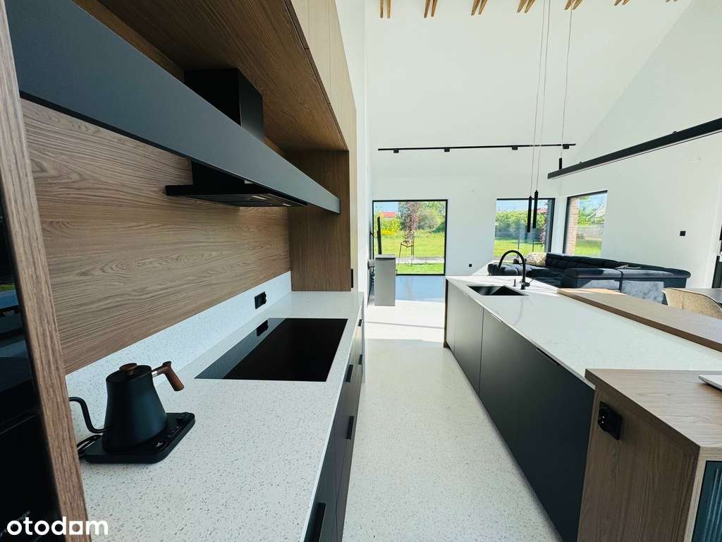 Nowoczesna stodoła, Łomża ul. Łąkowa-8