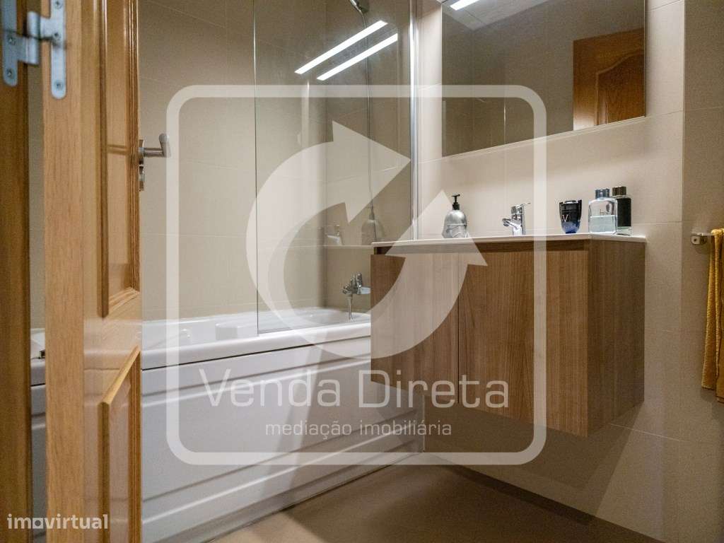 Apartamento T3 em Setúbal com box e vista para Serra da Arrábida-25
